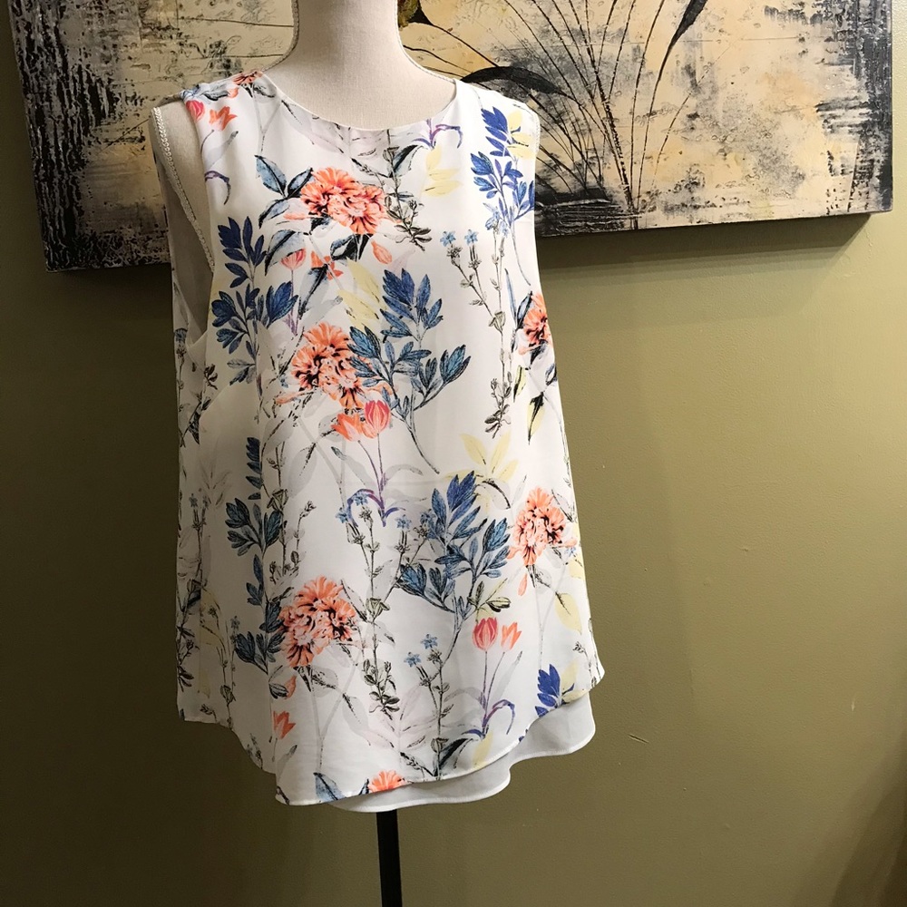 Floral top